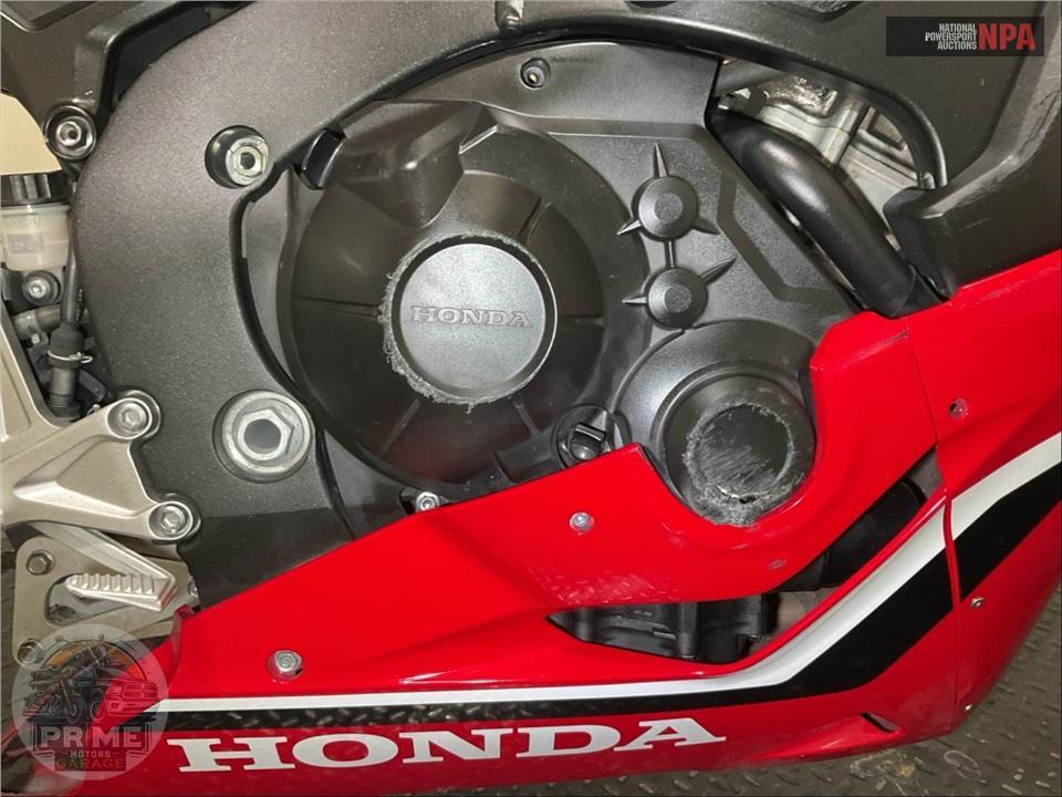 2018 Honda CBR1000RR — фото 6