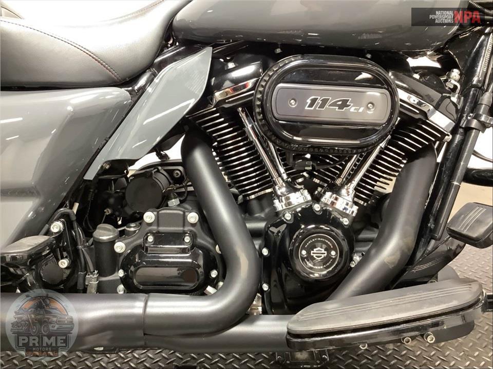 2022 Harley-Davidson FLHXS STREET GLIDE SPECIAL — фото 6