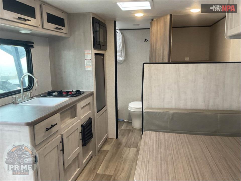 2025 Crossroads Rv M-18BH - ZINGER LITE SERIES — фото 7