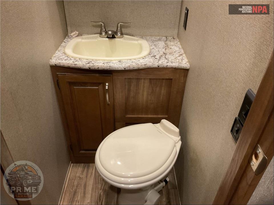 2018 Keystone Rv M-367 BH - LAREDO FIFTH WHEEL SERIES — фото 18