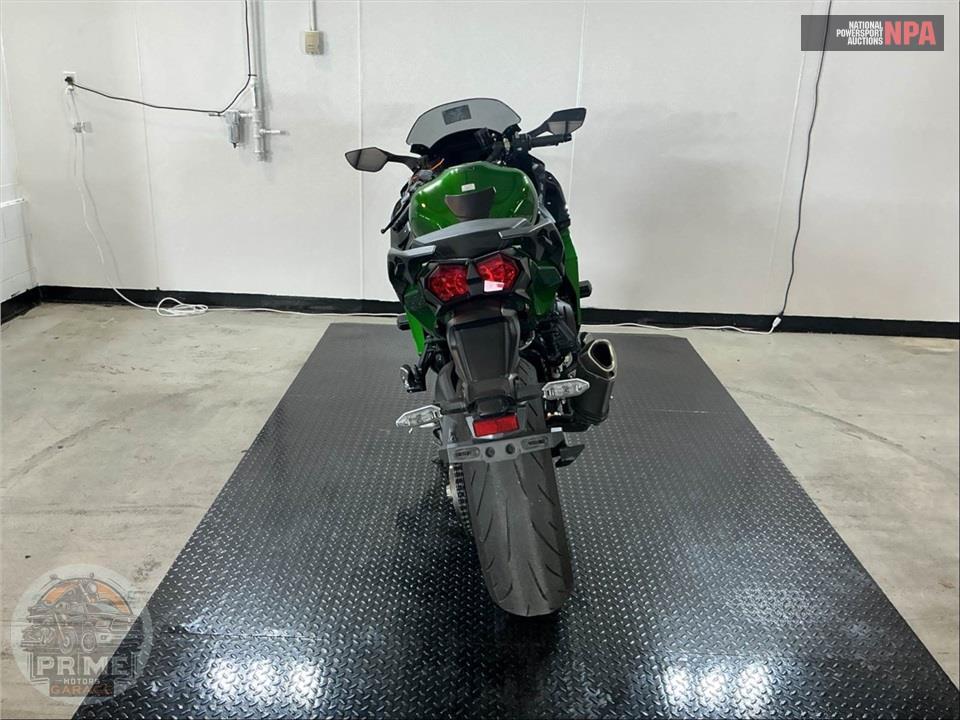 2022 Kawasaki ZX1002RNFNL NINJA H2 SX SE — фото 4