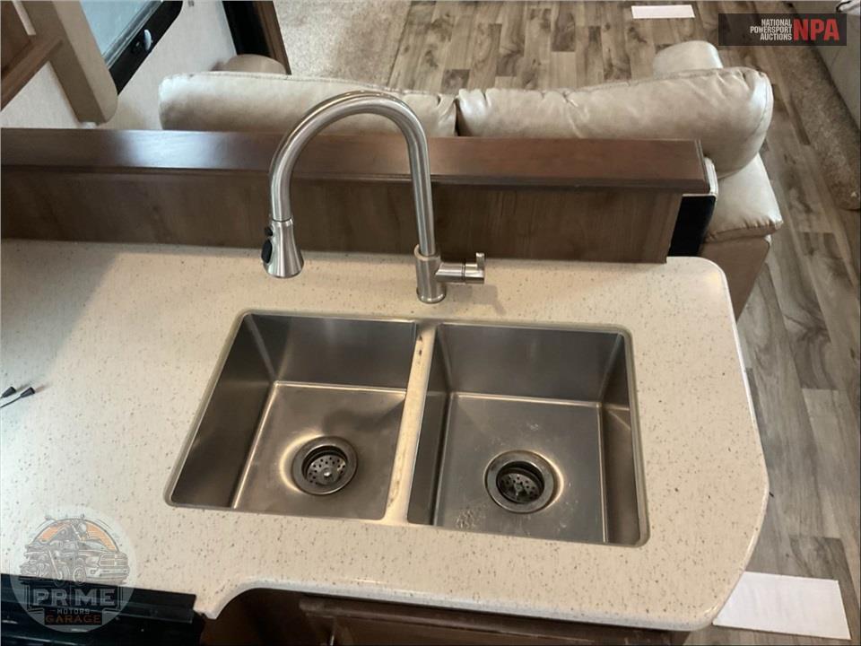 2018 Keystone Rv M-366 RDS COUGAR FIFTH WHEEL SERIES — фото 18