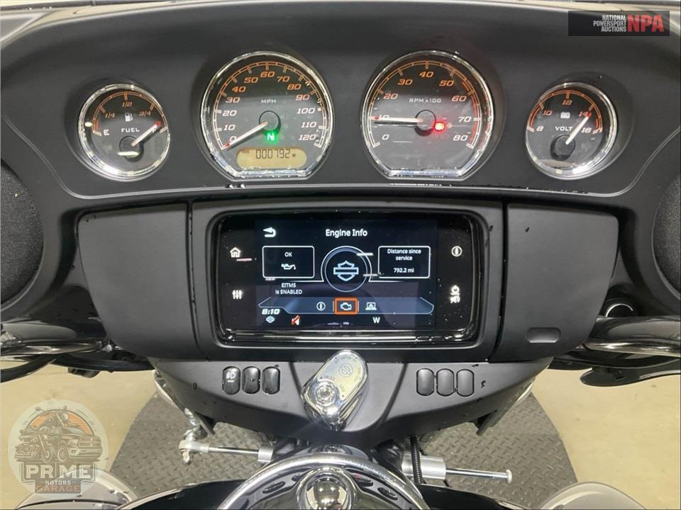 2022 Harley-Davidson FLHTCUTG TRI GLIDE ULTRA CLASSIC — фото 5