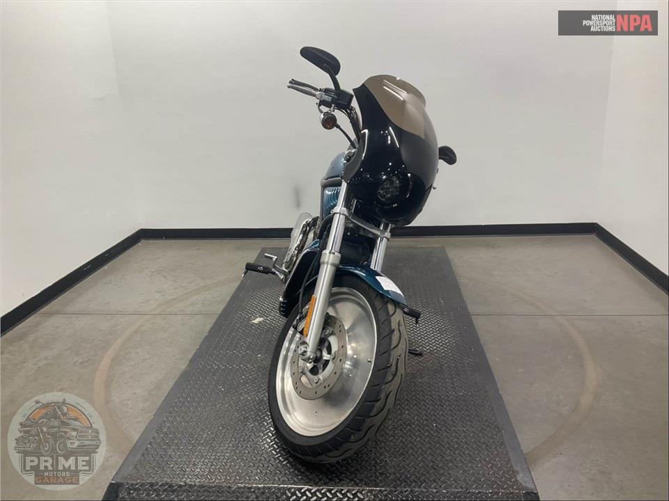 2004 Harley-Davidson VRSCB V-ROD — фото 2