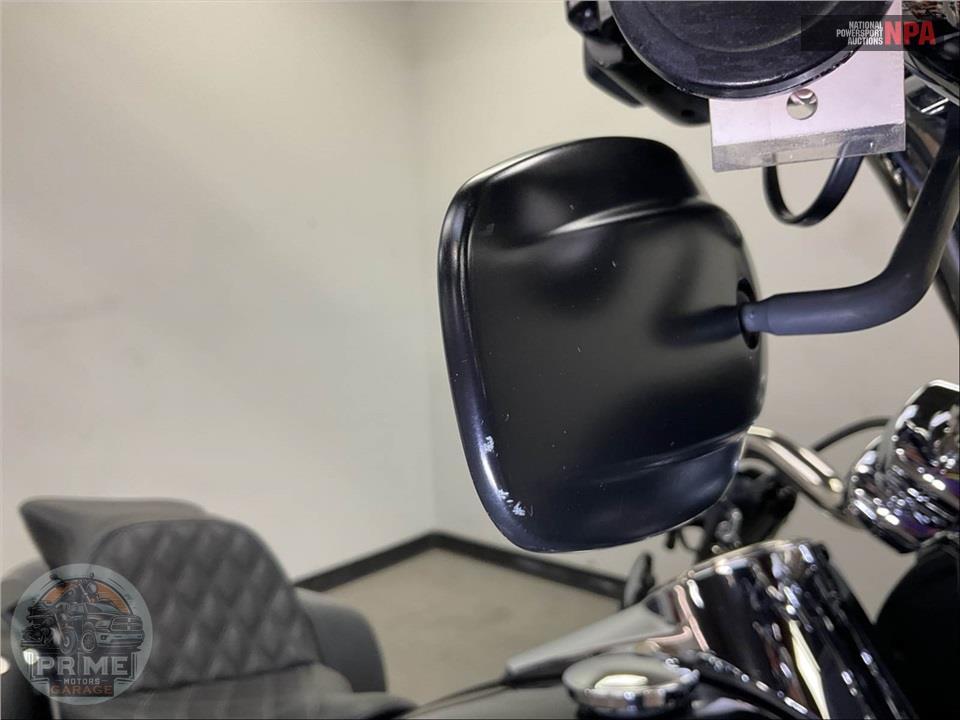 2019 Harley-Davidson FLSB SPORT GLIDE — фото 37