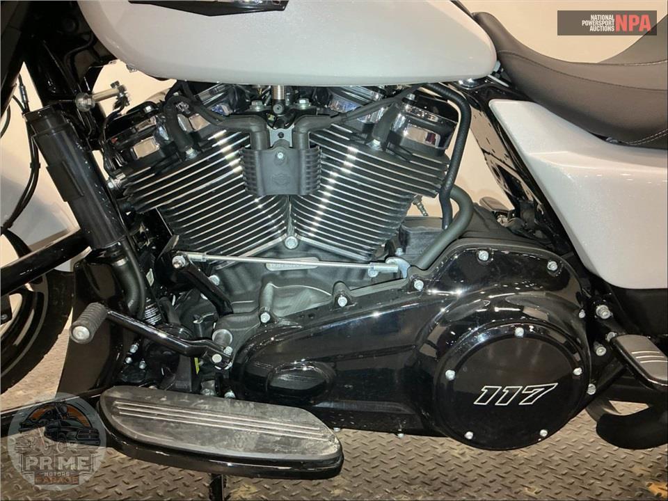 2025 Harley-Davidson FLHX STREET GLIDE — фото 7