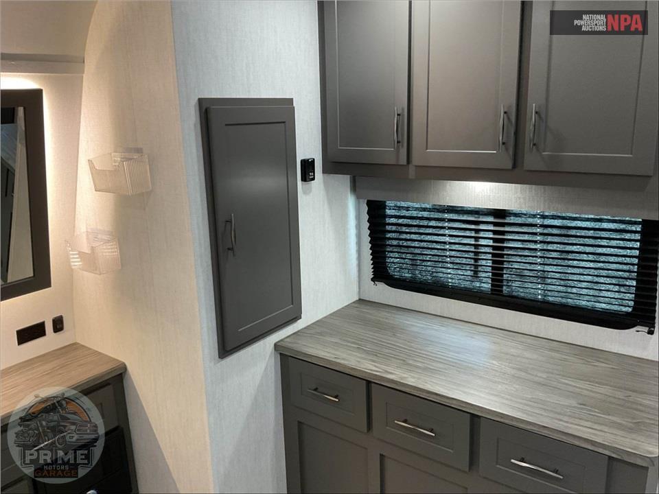 2023 Grand Design Recreational Vehicles M-25G - MOMENTUM G-CLASS TOY HAULER SERIES — фото 12