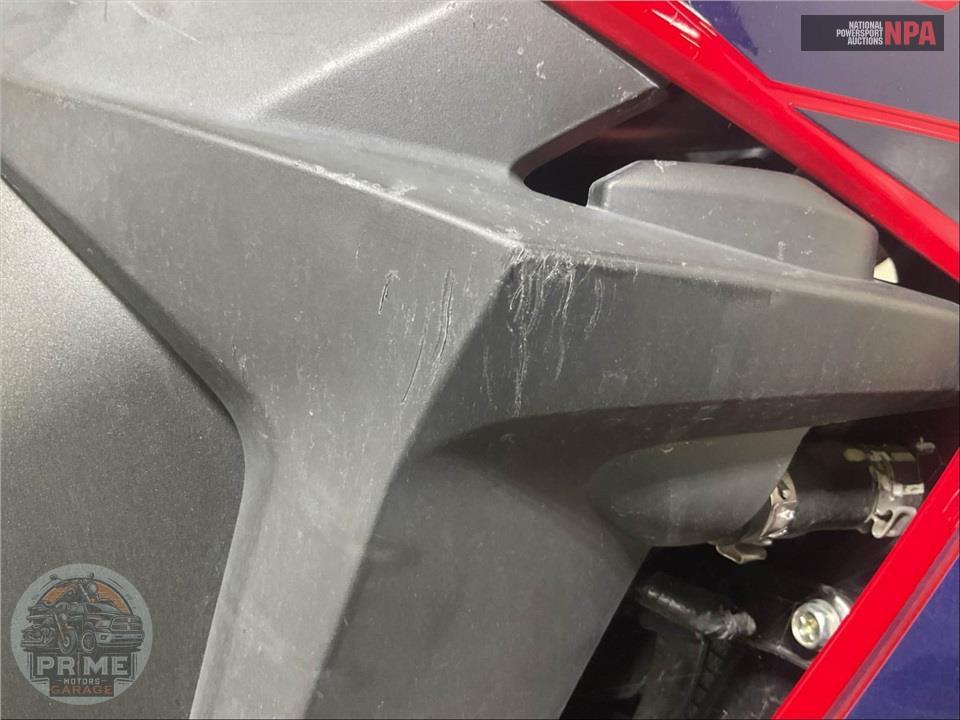 2022 Honda CBR1000RR — фото 21