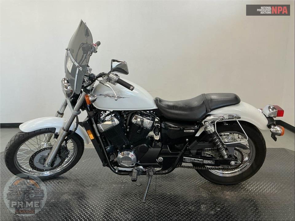 2010 Honda VT750RSA SHADOW RS — фото 3
