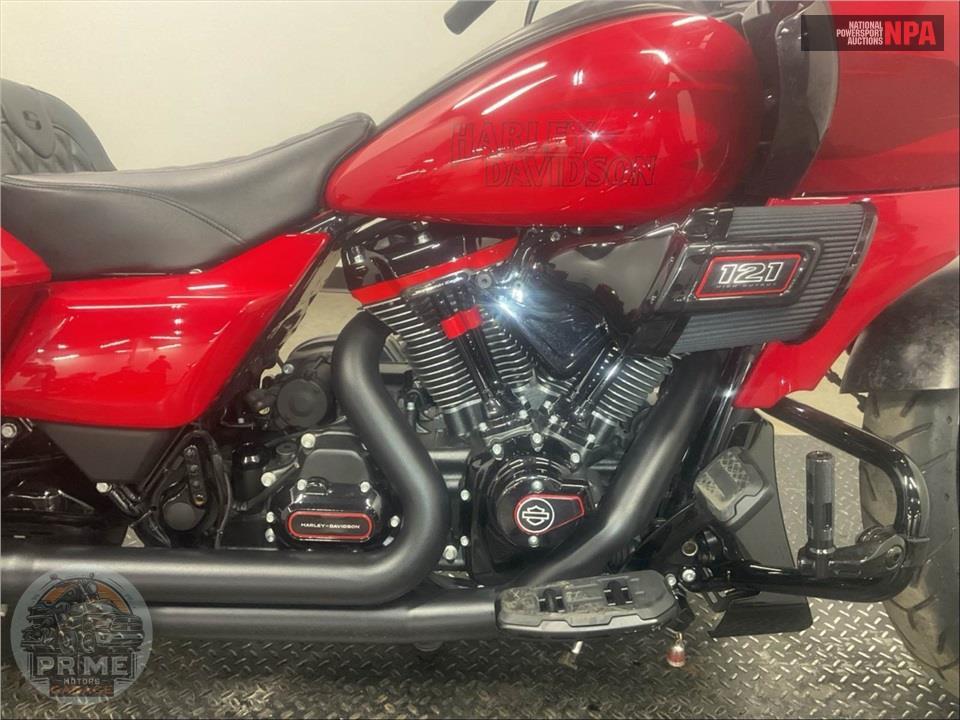 2025 Harley-Davidson FLTRXSTSE CVO ROAD GLIDE ST — фото 6
