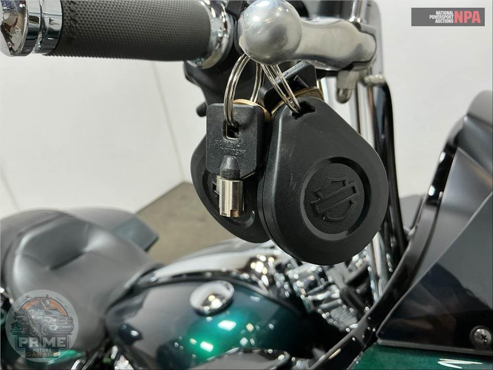 2021 Harley-Davidson FLTRXS ROAD GLIDE SPECIAL — фото 11