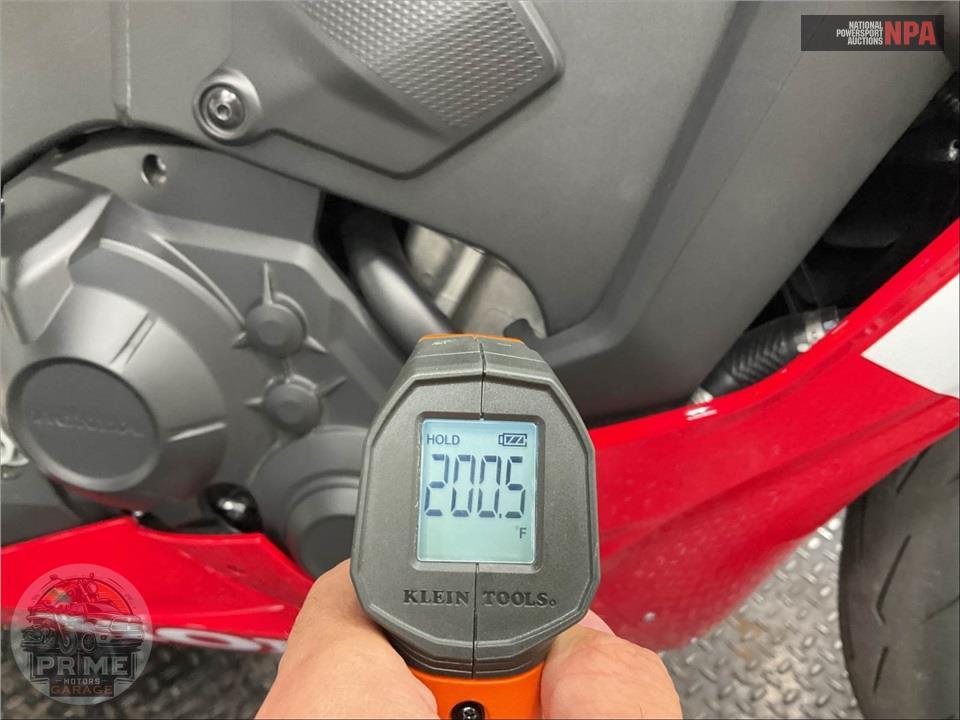 2023 Honda CBR1000RR — фото 8