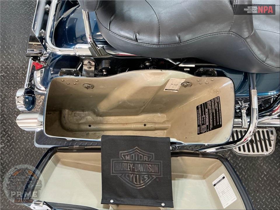 2001 Harley-Davidson FLHRI ROAD KING — фото 21