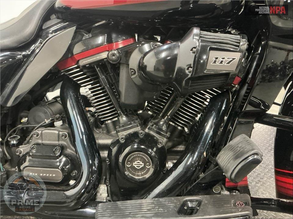 2021 Harley-Davidson FLTRXSE CVO ROAD GLIDE — фото 6