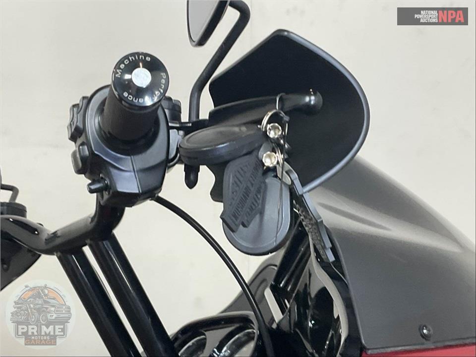 2019 Harley-Davidson FLTRXS ROAD GLIDE SPECIAL — фото 10