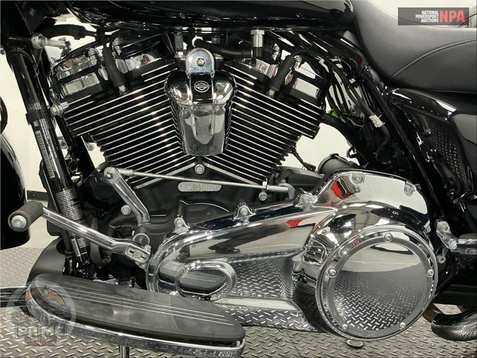 2022 Harley-Davidson FLHX STREET GLIDE — фото 7