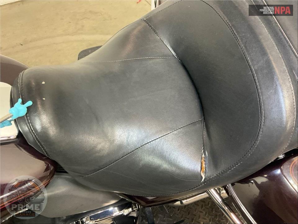 2014 Harley-Davidson FLHTCU ULTRA CLASSIC ELECTRA GLIDE — фото 36