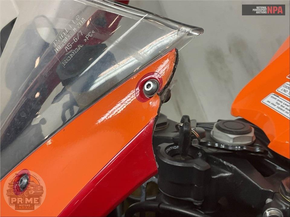2015 Honda CBR1000RRF (REPSOL) — фото 13