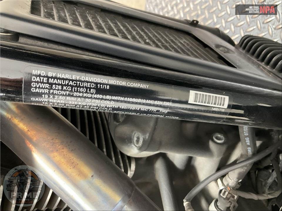 2019 Harley-Davidson FXLR LOW RIDER — фото 21