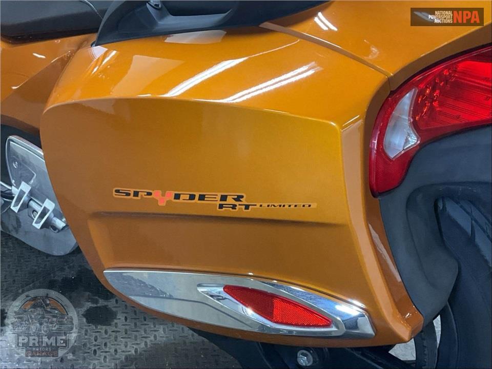 2014 Can-Am SPYDER RT SE6 LIMITED — фото 21