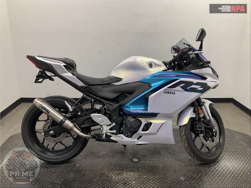 2025 YAMAHA YZF-R3