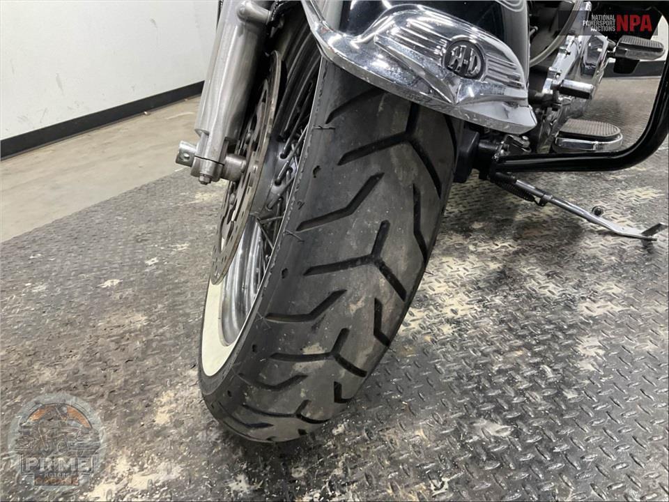 2011 Harley-Davidson FLHRC ROAD KING CLSC — фото 22