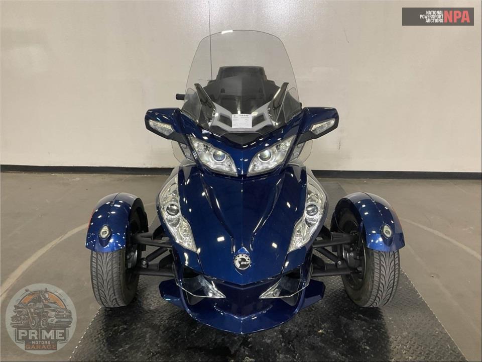 2010 Can-Am SPYDER RT-S SE5 — фото 2