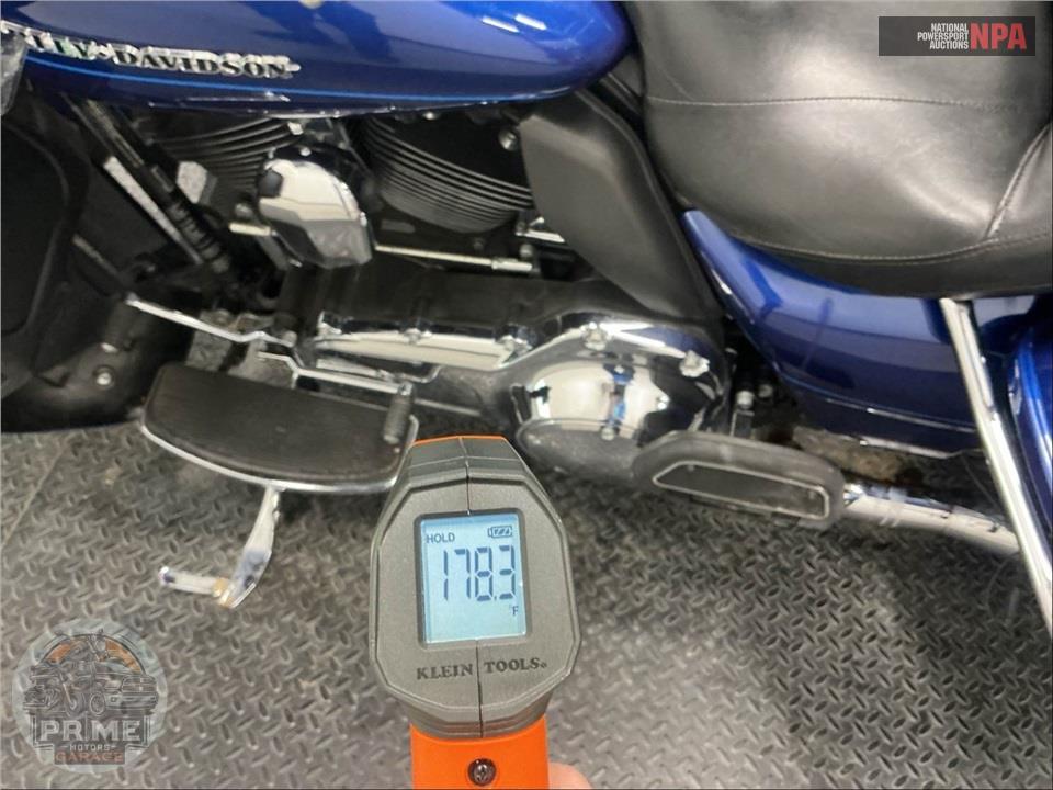 2015 Harley-Davidson FLHTK ELECTRA GLIDE ULTRA LIMITED — фото 8