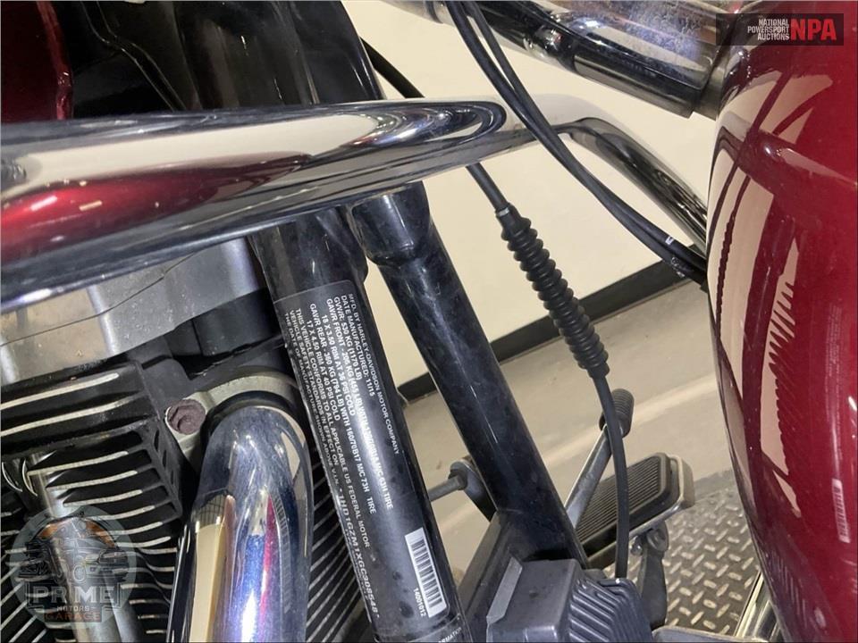 2016 Harley-Davidson FLD-103 DYNA SWITCHBACK — фото 15