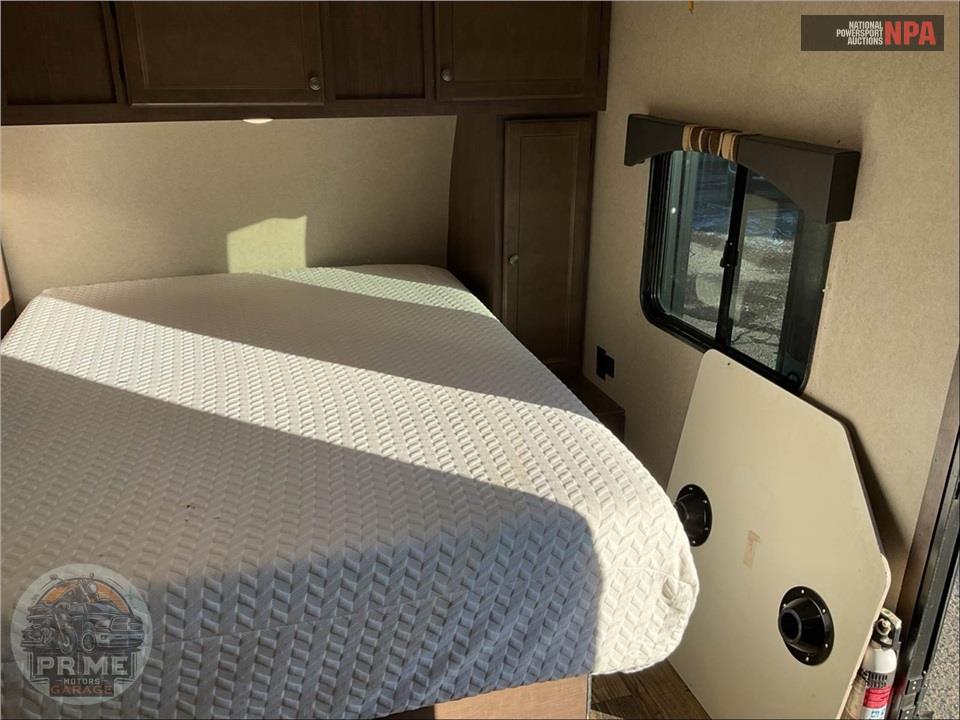 2019 Sunset Park Rv M-23WQBS - SUN LITE SERIES — фото 14