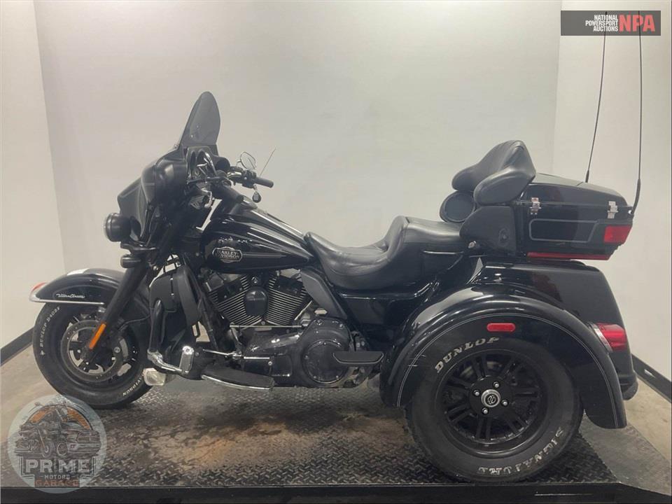 2009 Harley-Davidson FLHTCUTG TRIGLIDE ULTRA CLASSIC — фото 3