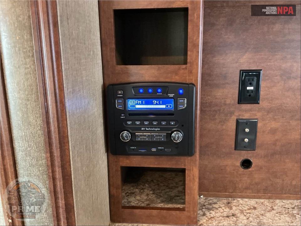 2017 Keystone Rv M-328 RL - OUTBACK SUPER-LITE SERIES — фото 26
