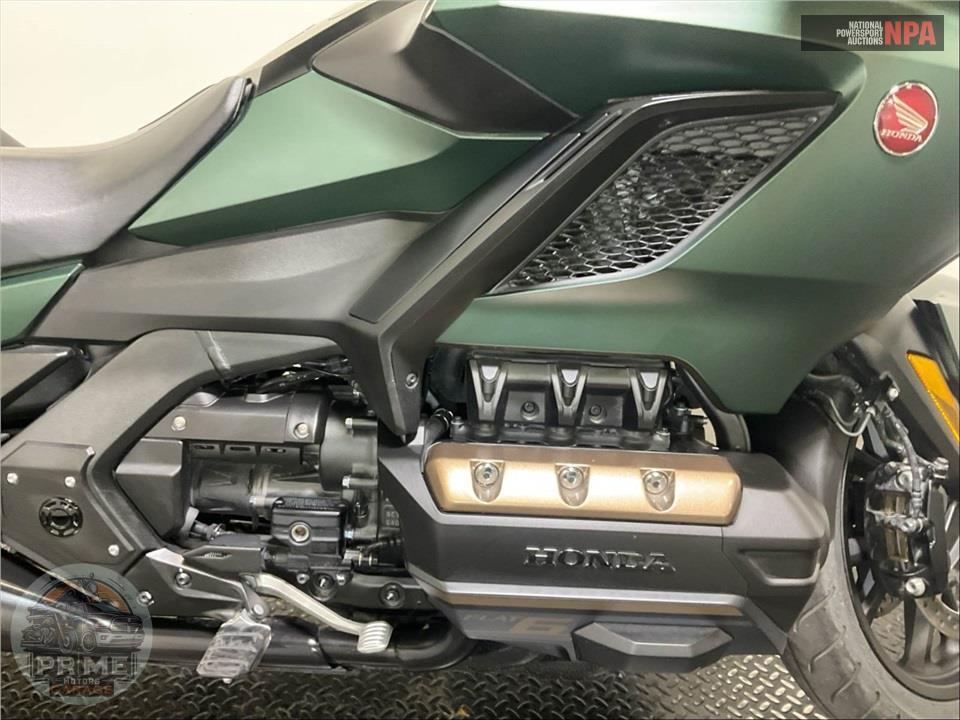 2024 Honda GL1800B GOLDWING — фото 6