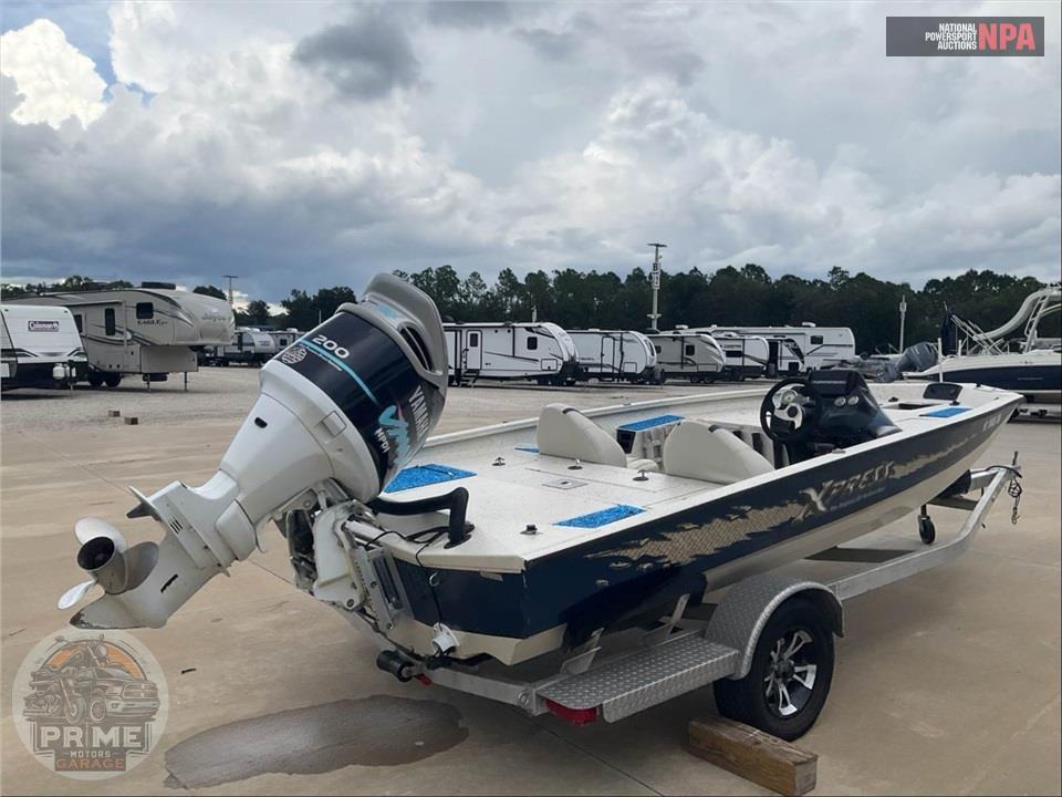 2017 Aluma-Weld/Xpress X18 PRO/BS(*) XCLUSIVE PRO SERIES L=18/E=200HP YAMAH OB — фото 4