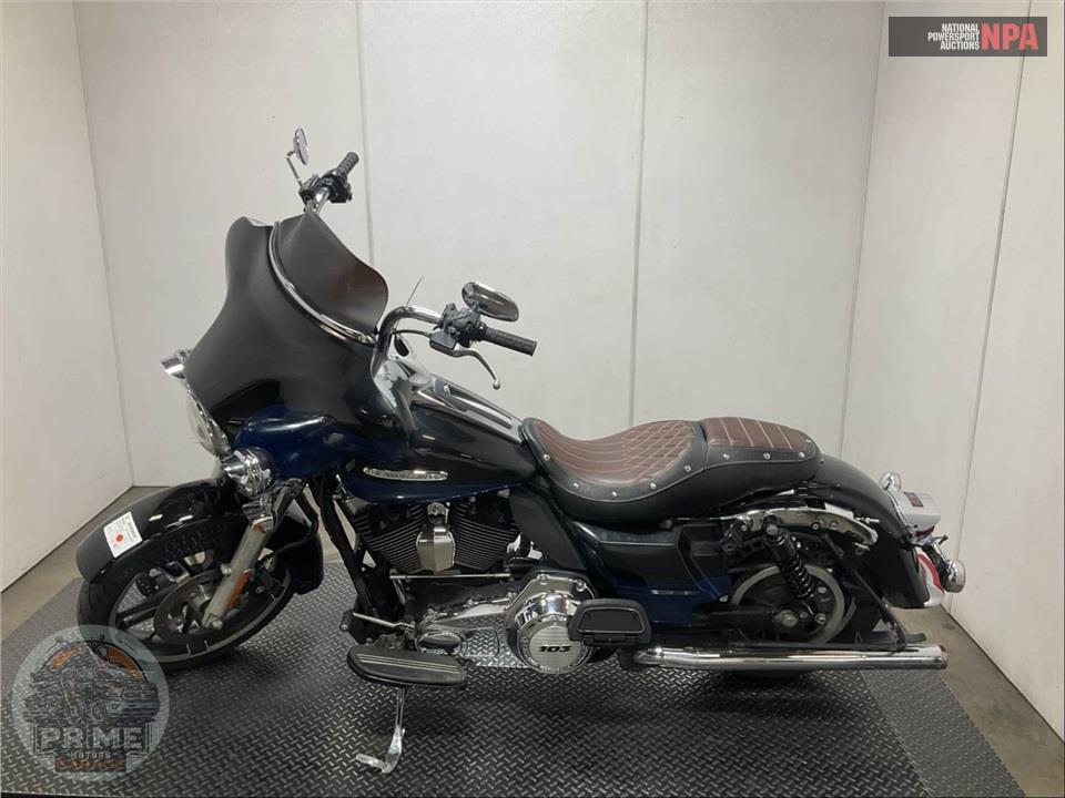 2012 Harley-Davidson FLHTK ELECTRA GLIDE UL LI — фото 3