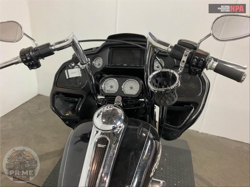 2023 Harley-Davidson FLTRX ROAD GLIDE — фото 18