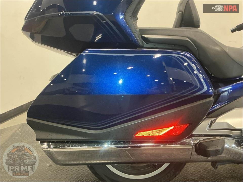 2018 Honda GL1800D GOLDWING TOUR DCT (BLUE) — фото 21