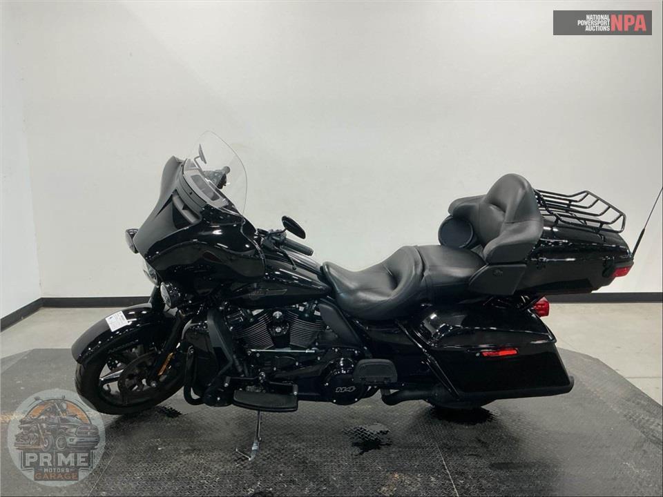 2023 Harley-Davidson FLHTK ELECTRA GLIDE ULTRA LIMITED — фото 3