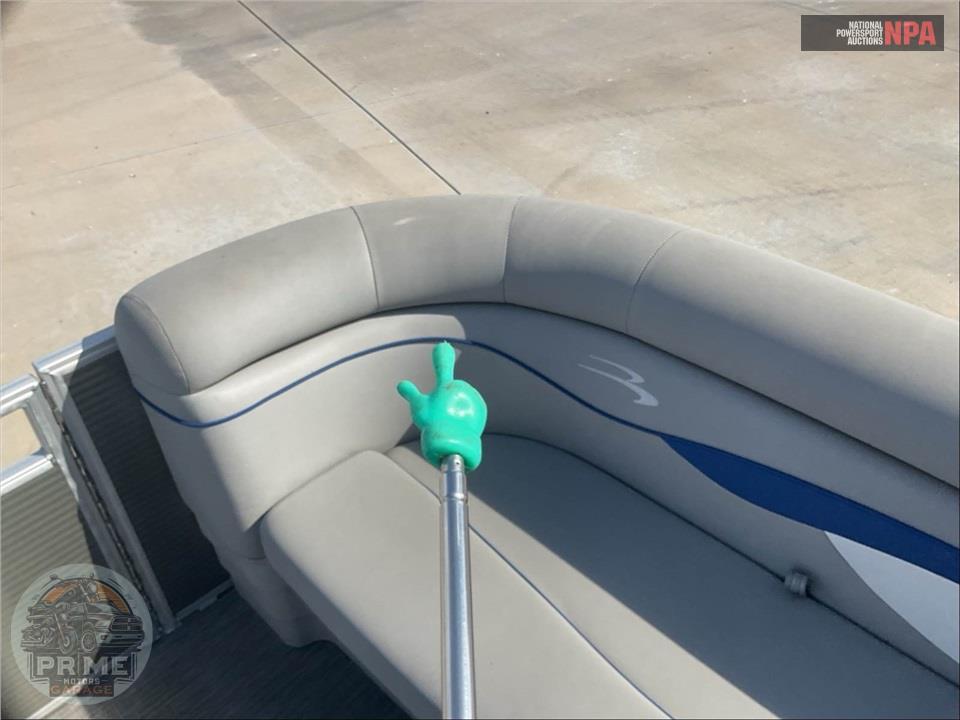 2023 Bennington Pontoons 22 SS(*) S SERIES L=23/E=1-150HP MERCURY OB — фото 35