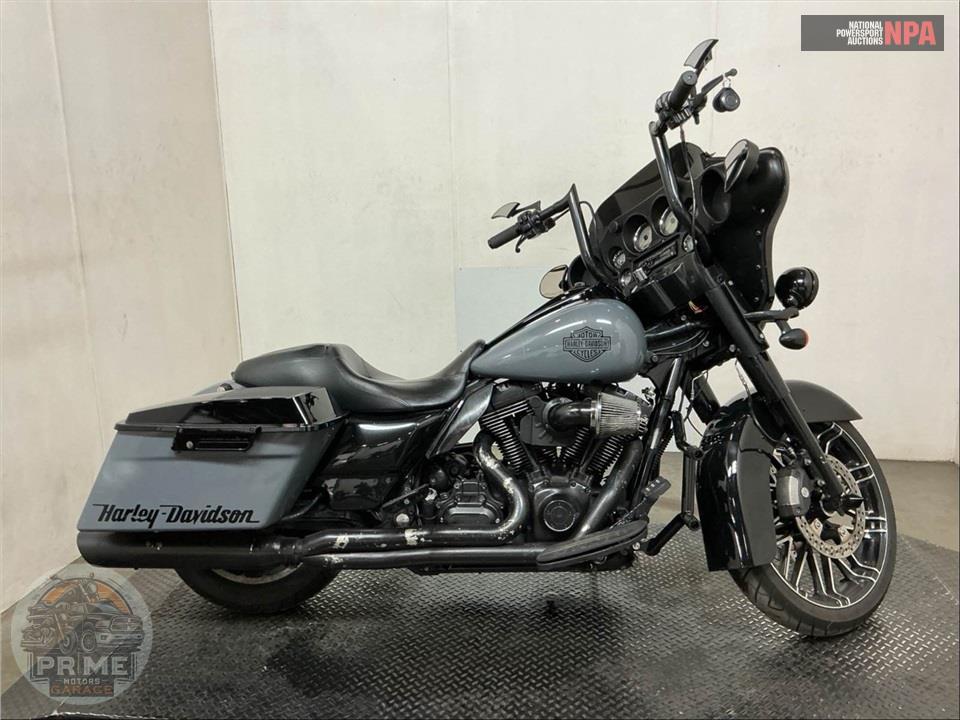 2010 Harley-Davidson FLHX STREET GLIDE — фото 1