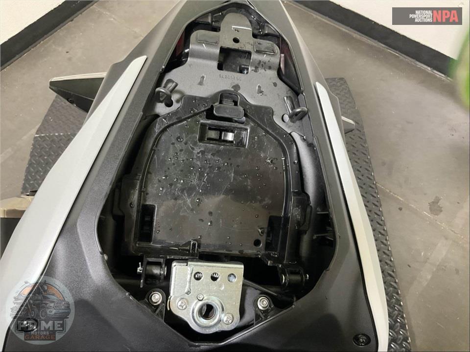 2025 Kawasaki EX500GSFNL NINJA 500 (ABS) — фото 17