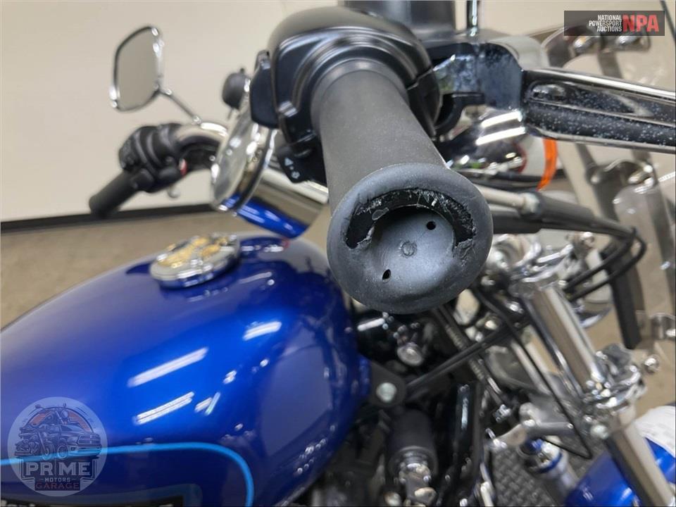 2009 Harley-Davidson XL883C — фото 33