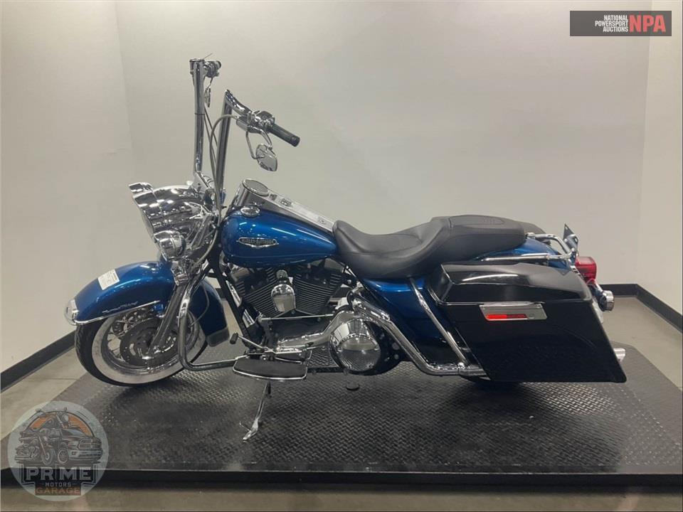 2006 Harley-Davidson FLHRCI ROAD KING CLASSIC — фото 3
