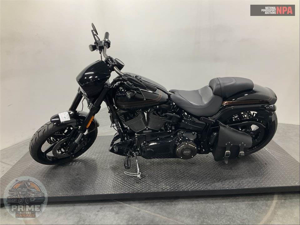 2016 Harley-Davidson FXSE CVO PRO STREET BREAKOUT — фото 3