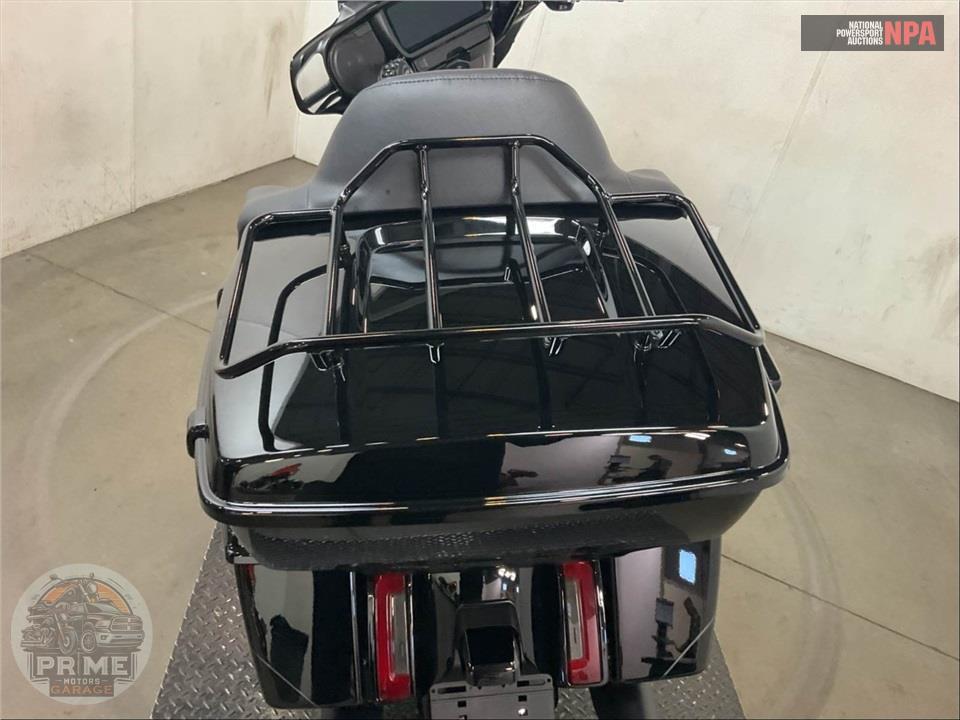 2025 Harley-Davidson FLHXU STEET GLIDE ULTRA — фото 18