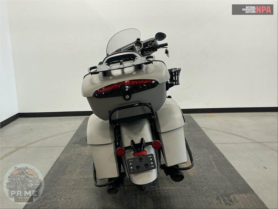 2023 Indian Motorcycle ROADMASTER DARK HORSE (COLOR) — фото 4