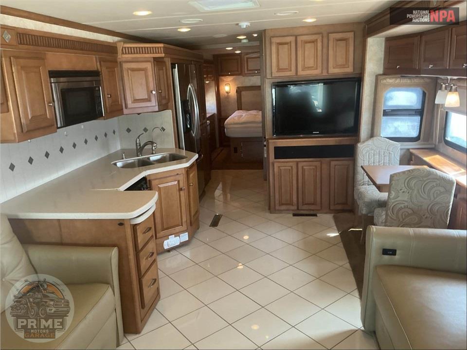 2012 Winnebago M-36M-CUMMINS 360HP - JOURNEY SERIES — фото 6