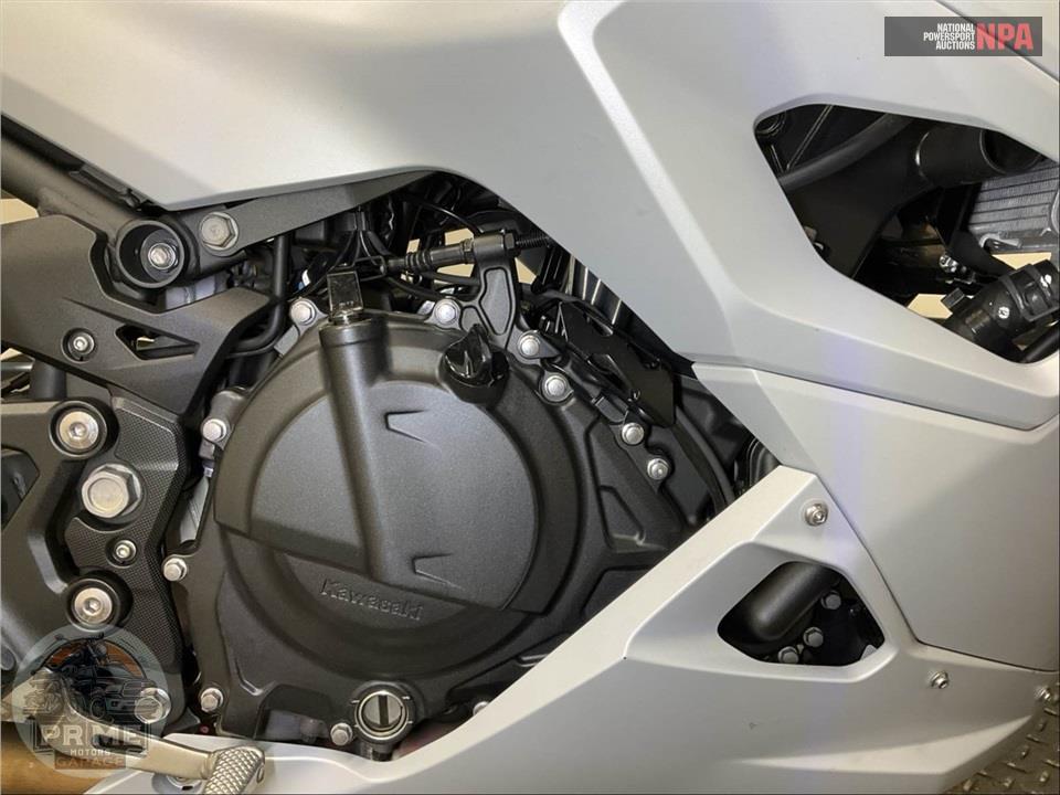 2024 Kawasaki EX500GRFNL NINJA 500 (ABS) — фото 6