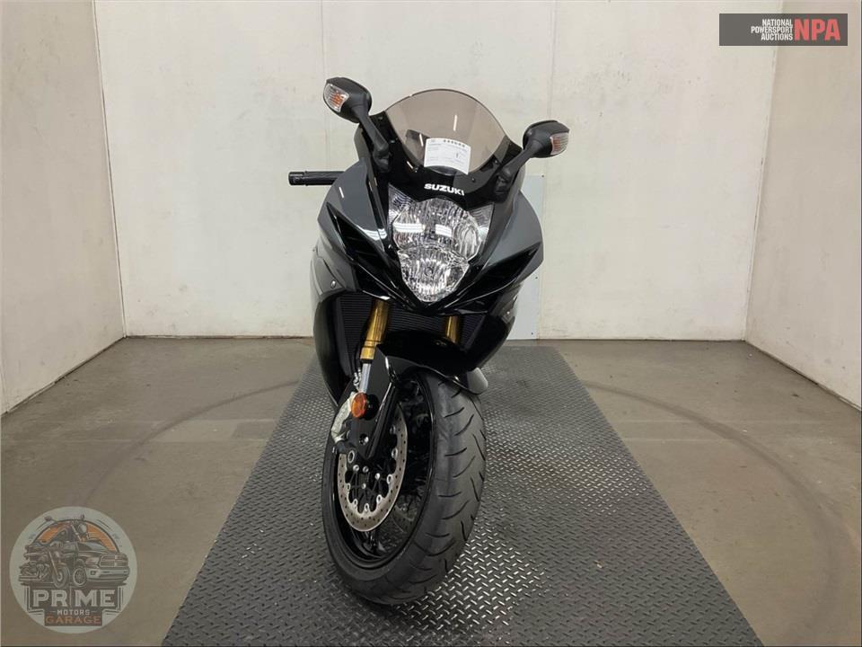 2025 Suzuki GSX-R750M5 — фото 2