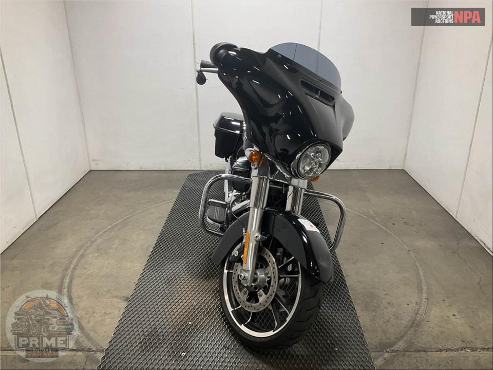 2021 Harley-Davidson FLHX STREET GLIDE — фото 2